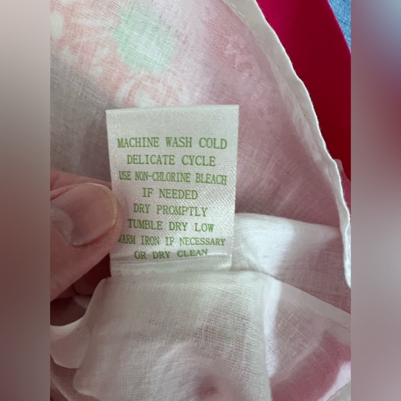 Lilly Pulitzer Size 4 A-line skirt. Rich, bright colors. - Picture 9 of 11